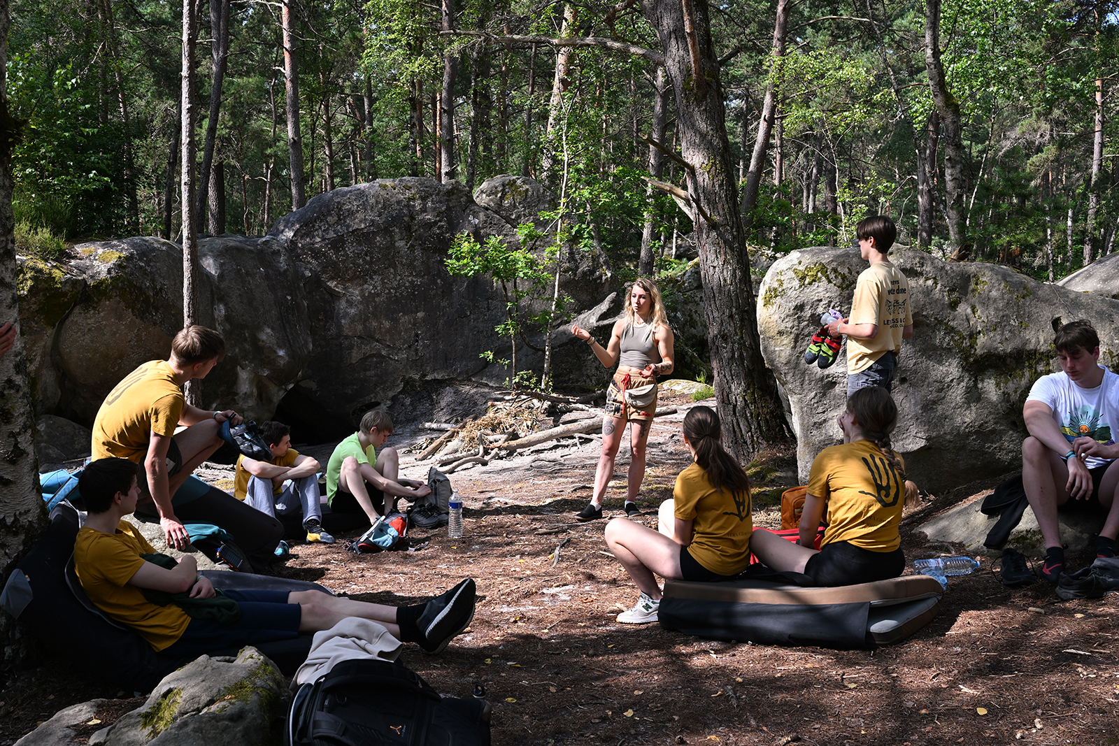 youth bouldering climbing camps